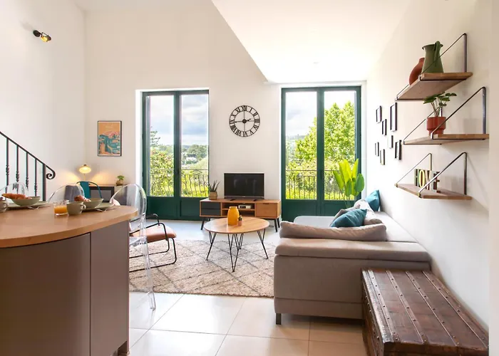 C12 - 2 Bdr Duplex In Mougins - 2 Parking Spaces, Ac, Balcony & Pool