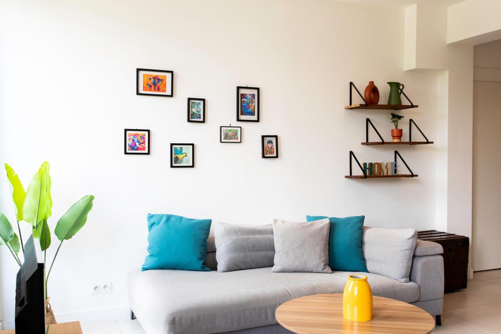 C12 - 2 Bdr Duplex In - 2 Parking Spaces, Ac, Balcony & Pool