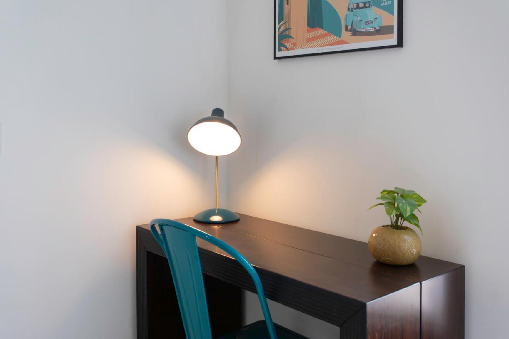 C12 - 2 Bdr Duplex In - 2 Parking Spaces, Ac, Balcony & Pool *