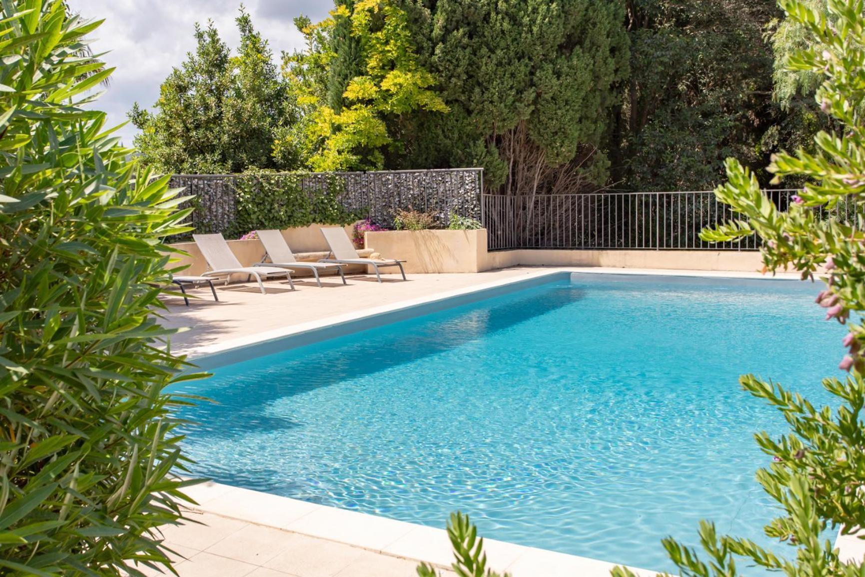 C12 - 2 Bdr Duplex In - 2 Parking Spaces, Ac, Balcony & Pool * Mougins